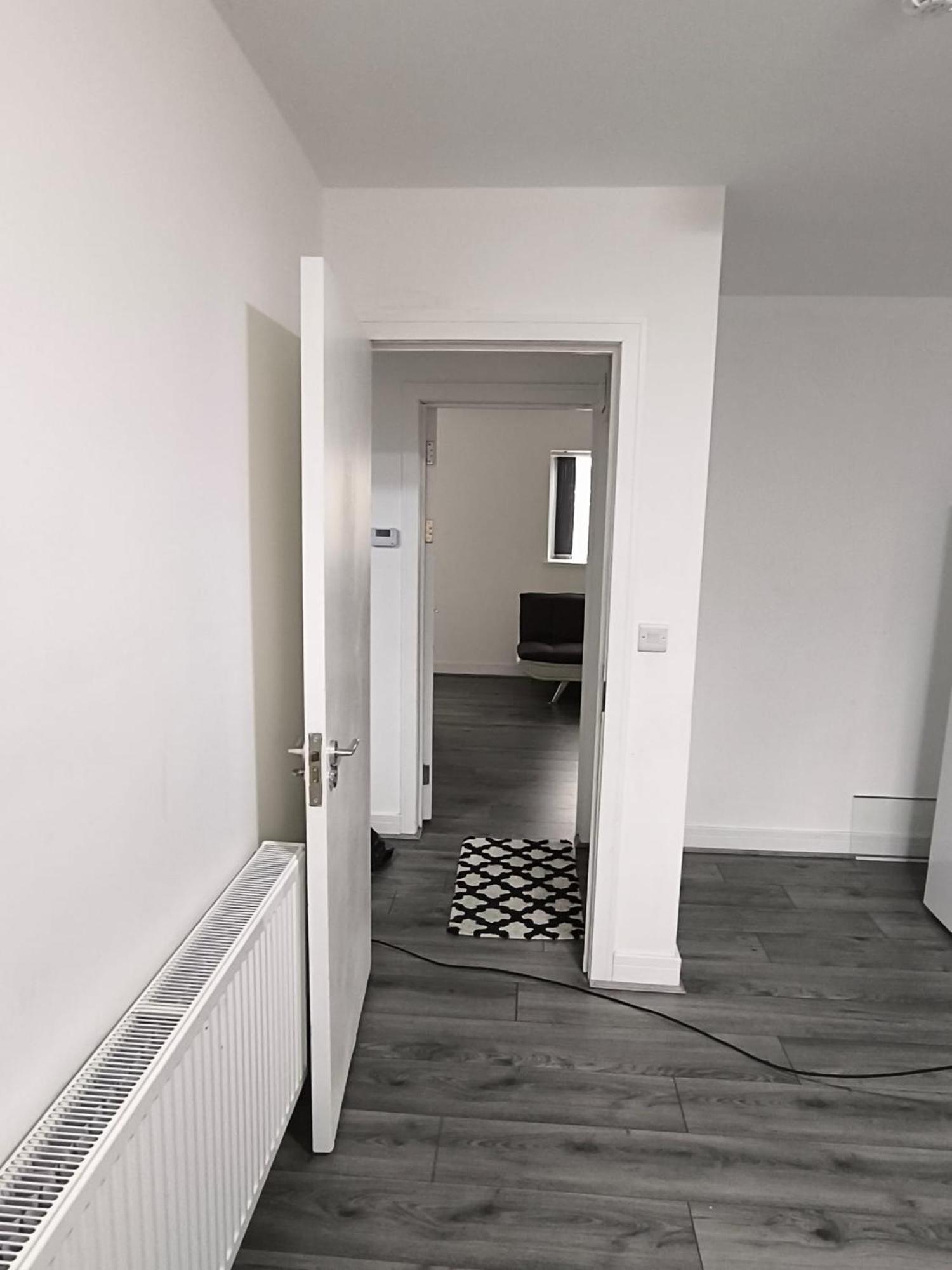 Spacious Full Home - Perfect For Families & Groups Oldbury  Exteriör bild